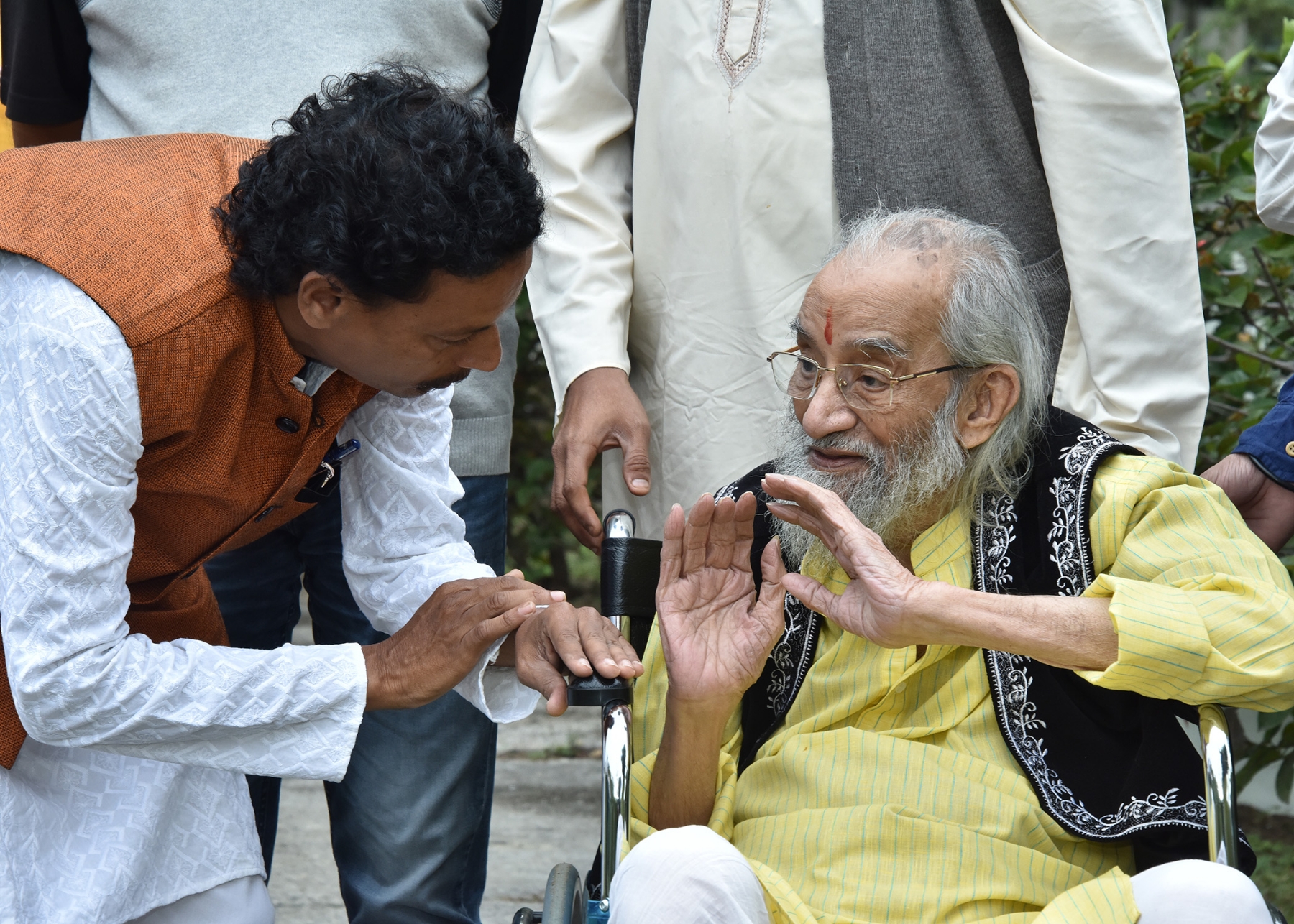 शिवशाहीर बाबासाहेब पुरंदरे