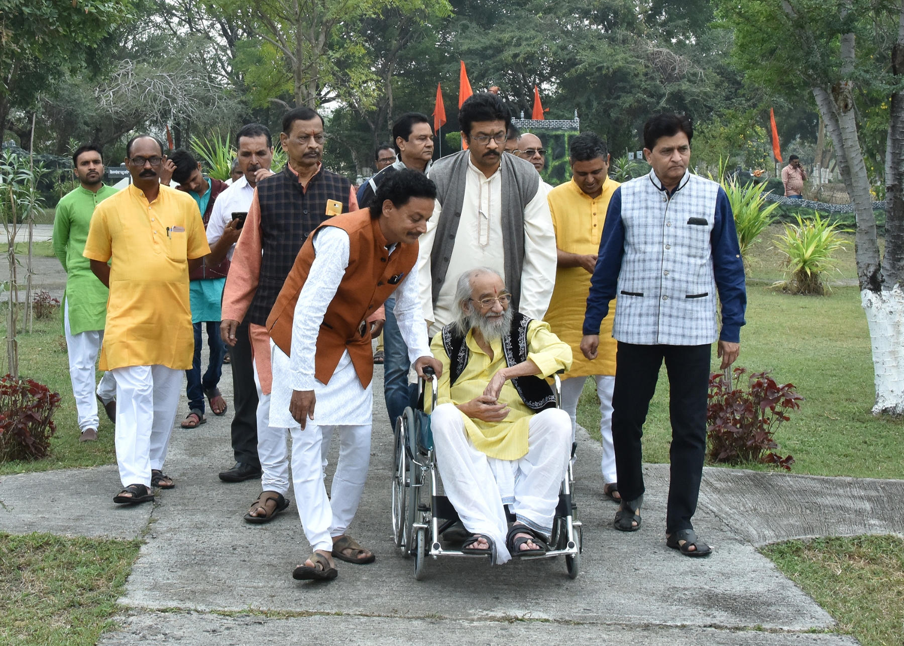 शिवशाहीर बाबासाहेब पुरंदरे